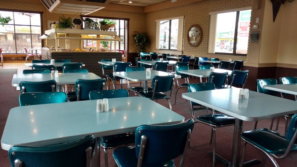 Rax Restaurant | restaurant | 2136 W Jefferson St, Joliet, IL 60435, USA | 8157255500 OR +1 815-725-5500