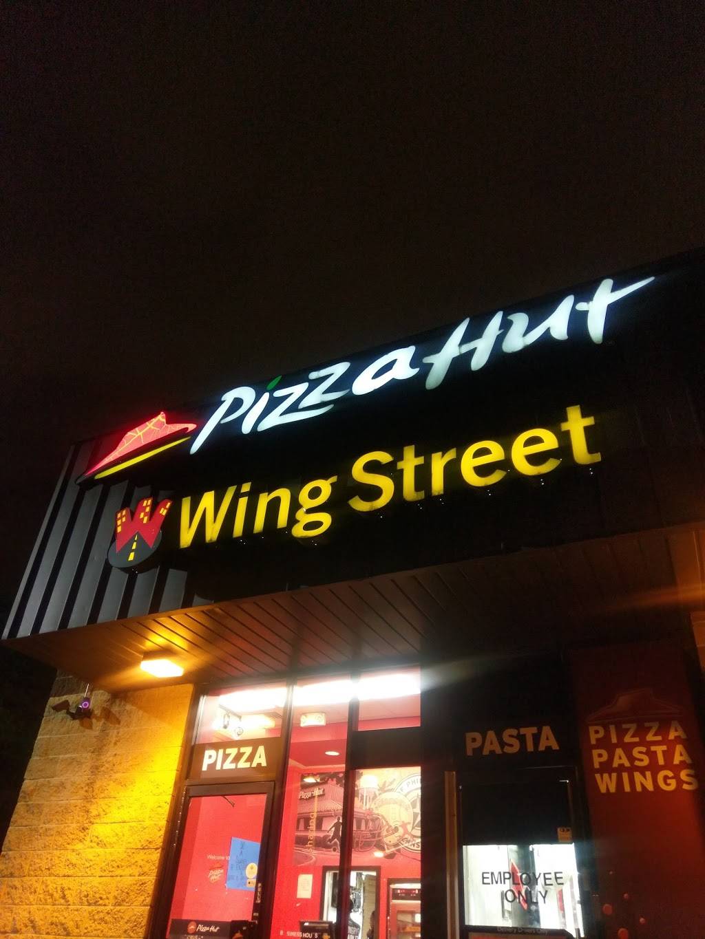 Pizza Hut | restaurant | 4501 Castor Ave, Philadelphia, PA 19124, USA | 2155370888 OR +1 215-537-0888