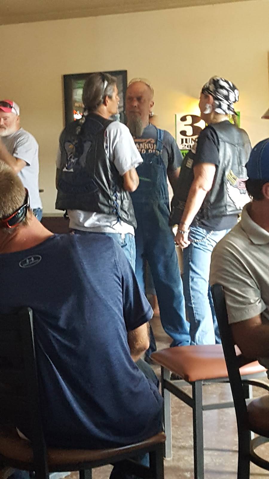 West End Bar & Grill | restaurant | # 10, 4120, 244 Dover Rd, Clarksville, TN 37042, USA | 9315422999 OR +1 931-542-2999