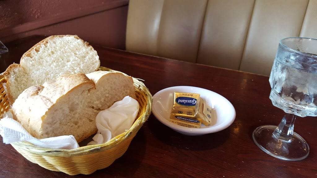 Italian Cafe | cafe | 7161 Lee Hwy, Falls Church, VA 22046, USA | 7032411829 OR +1 703-241-1829