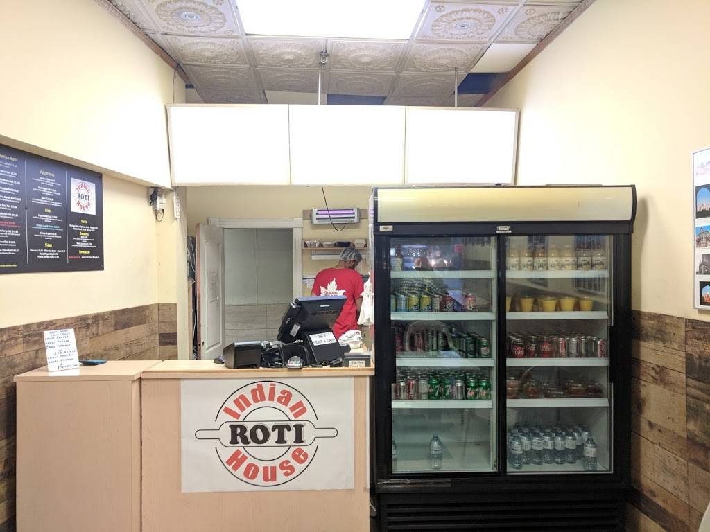 Indian Roti House | restaurant | 256 Queens Quay W, Toronto, ON M5J 1B5, Canada | 4162606666 OR +1 416-260-6666
