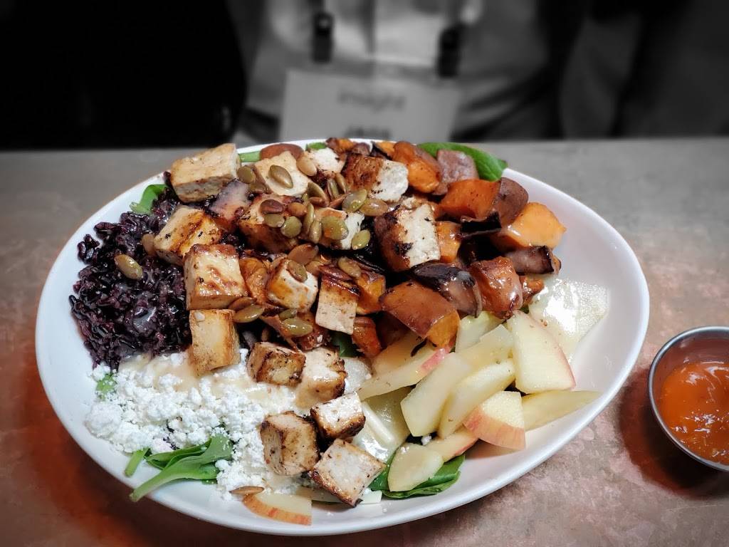 Ranch Hand | restaurant | 5530 Burnet Rd Suite A, Austin, TX 78756, USA | 5127867868 OR +1 512-786-7868