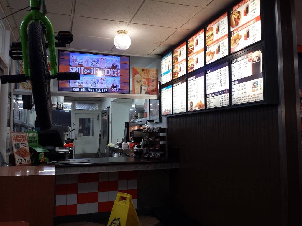 A&W Restaurant | restaurant | 301 N Willis St, Visalia, CA 93291, USA | 5596251513 OR +1 559-625-1513