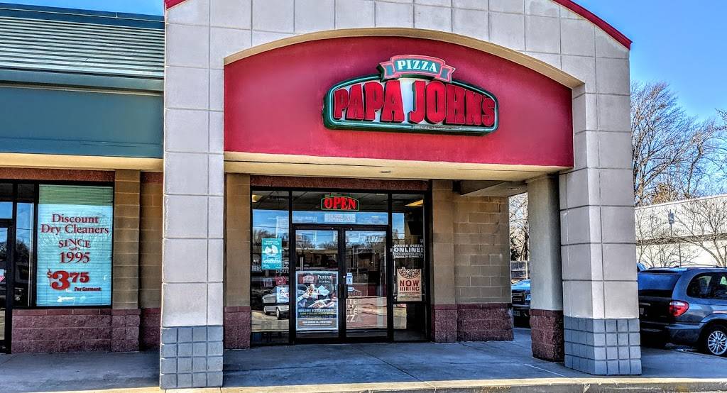 Papa Johns Pizza | restaurant | 7960 Wornall Rd, Kansas City, MO 64114, USA | 8168221212 OR +1 816-822-1212
