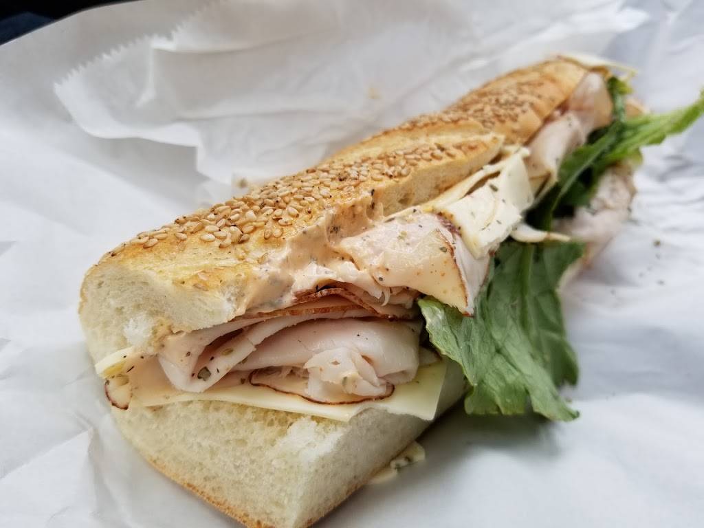 Lennies Hoagies | meal takeaway | 6141 Ridge Ave, Philadelphia, PA 19128, USA | 2154871200 OR +1 215-487-1200