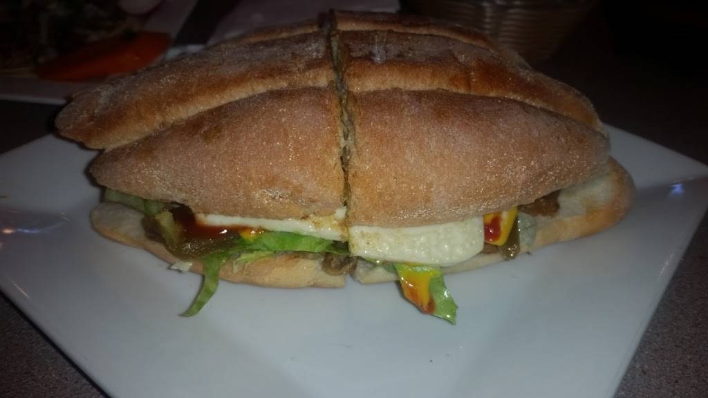 Los Portales Restaurant | restaurant | 54 S Main St, Norwalk, CT 06854, USA | 2032991422 OR +1 203-299-1422