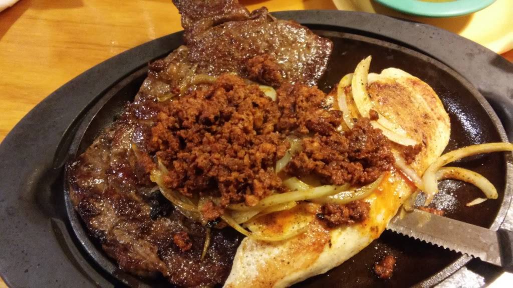 Fiesta Time Grill | restaurant | 1142 N Gateway Ave, Rockwood, TN 37854, USA | 8652453113 OR +1 865-245-3113