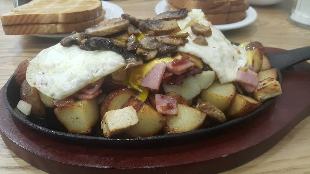 Meet & Eat | restaurant | 9124 Seminole Blvd, Seminole, FL 33772, USA | 7272026172 OR +1 727-202-6172