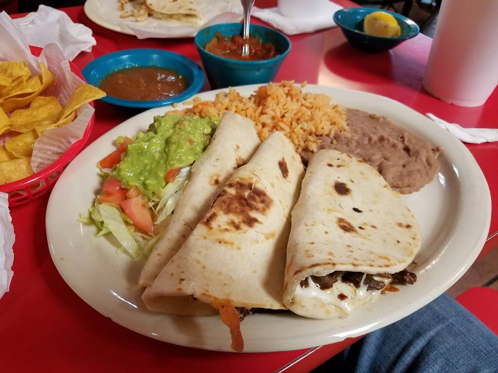 Taqueria El Rodeo De Jalisco | restaurant | 4044 Culebra Rd, San Antonio, TX 78228, USA | 2104328984 OR +1 210-432-8984