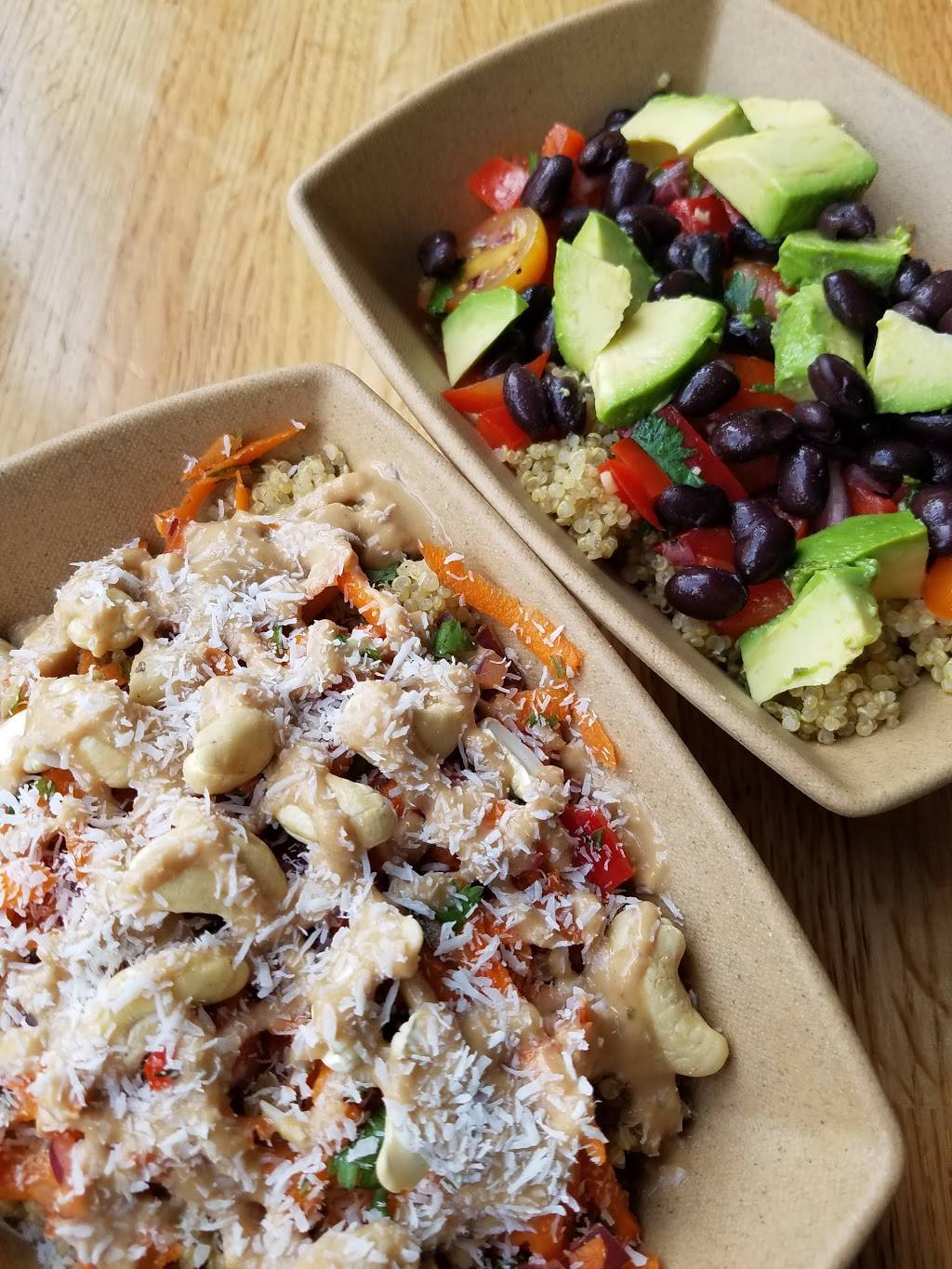 Roots Organic Juice Café | restaurant | 108 E Lincolnway, Valparaiso, IN 46383, USA | 2195100002 OR +1 219-510-0002