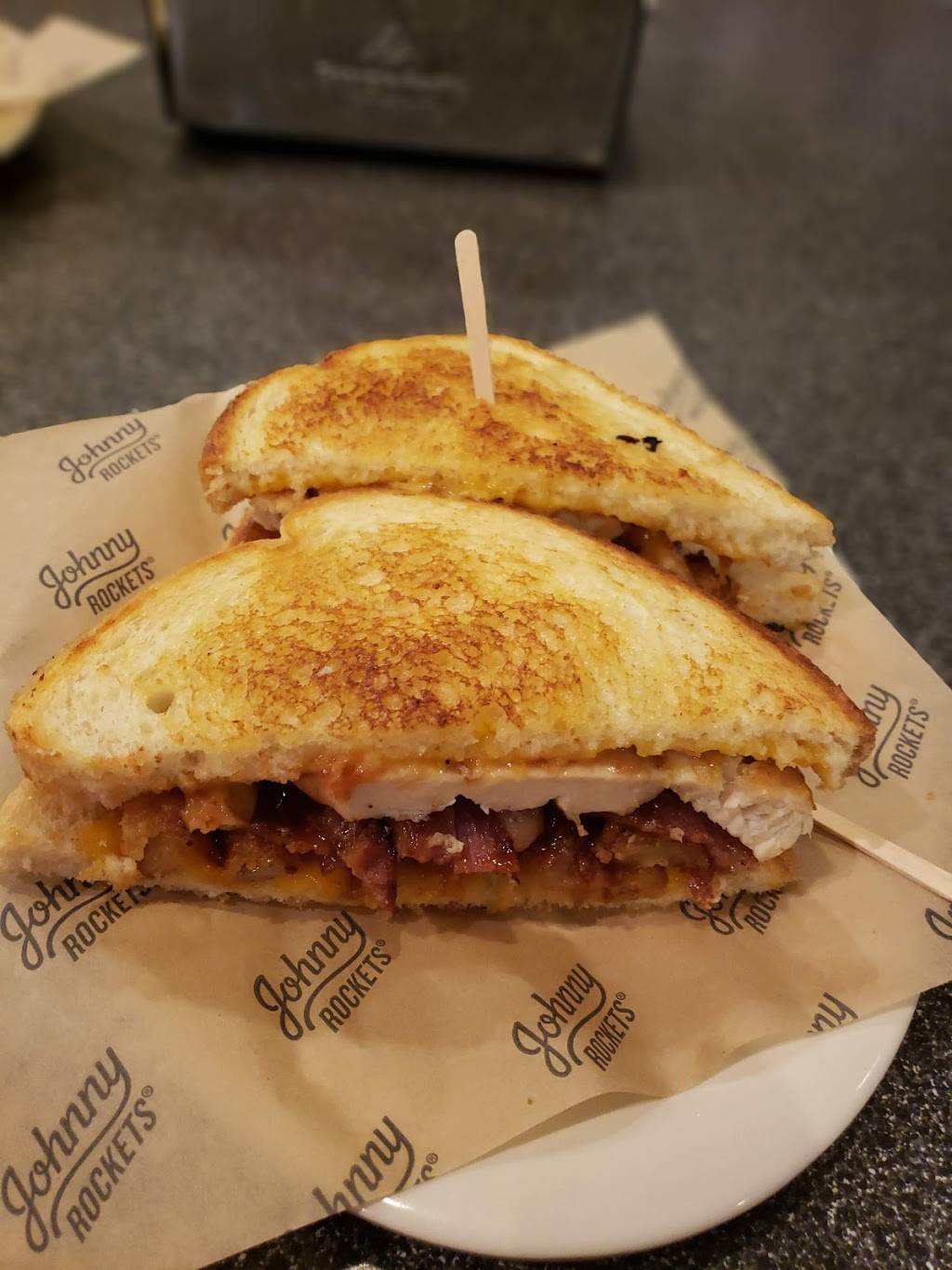 Johnny Rockets | restaurant | 100 N La Cienega Blvd c123, Los Angeles, CA 90048, USA | 3102890400 OR +1 310-289-0400