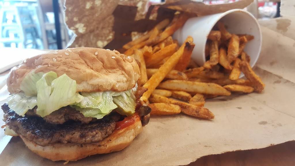 Five Guys | meal takeaway | 1050 W Gladstone St, San Dimas, CA 91773, USA | 9095991124 OR +1 909-599-1124