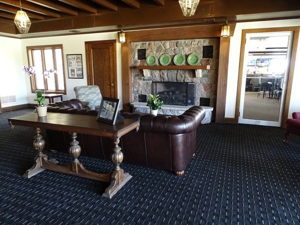 Maxwelton Braes Lodge | restaurant | 7680 WI-57, Baileys Harbor, WI 54202, USA | 9208392321 OR +1 920-839-2321