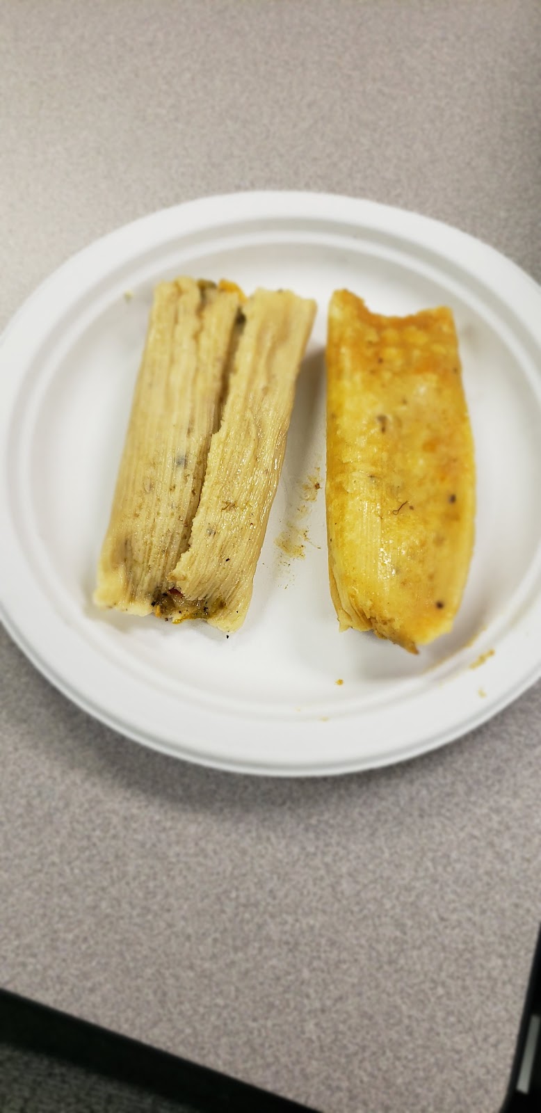 El Paso Hot Tamales | restaurant | 11360 Montwood Dr, El Paso, TX 79936, USA | 9158557516 OR +1 915-855-7516