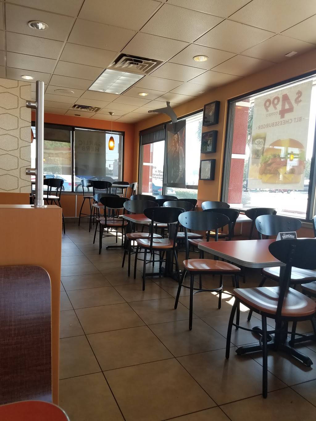 Jack in the Box | restaurant | 5320 Olive Dr, Bakersfield, CA 93308, USA | 6613933391 OR +1 661-393-3391