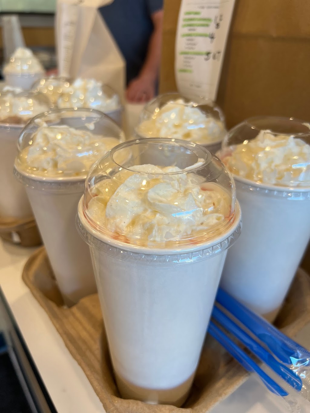 RetroBurger | meal takeaway | 17800 Chillicothe Rd #103, Chagrin Falls, OH 44023, USA | 4405140001 OR +1 440-514-0001