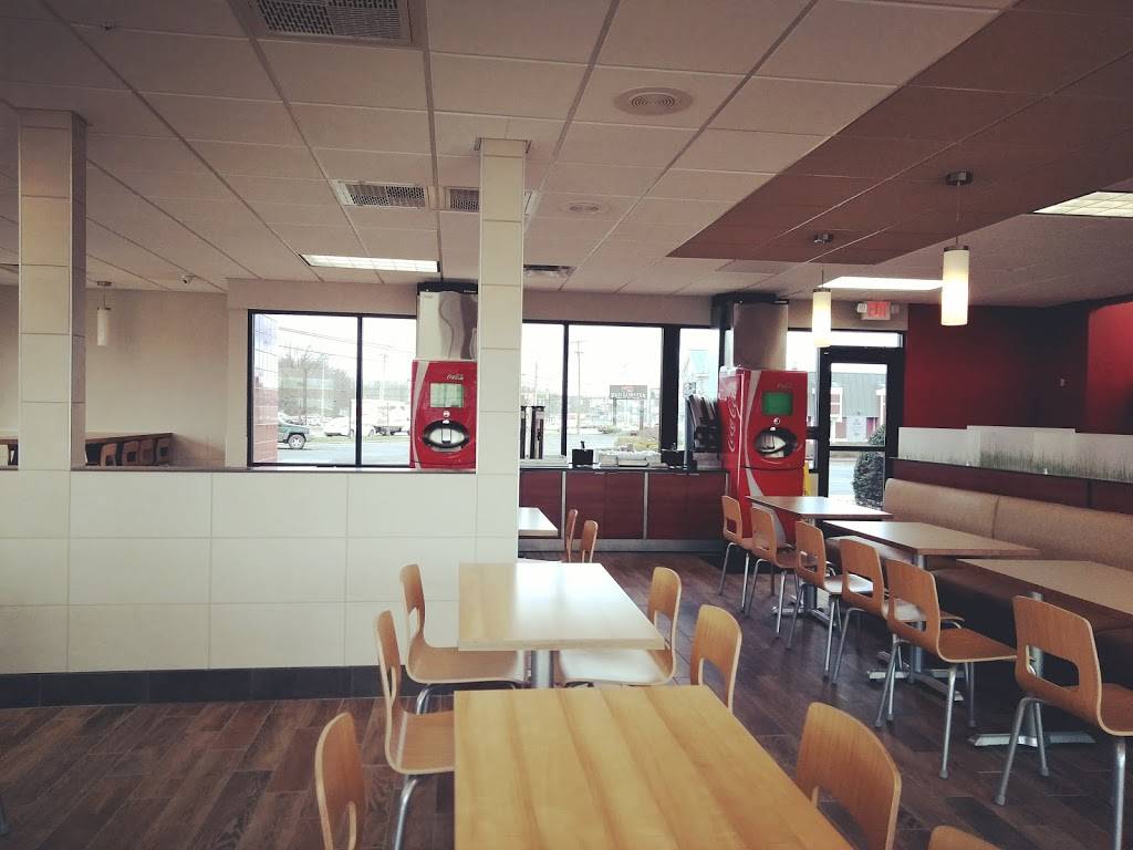 Wendys | restaurant | 5711 Youngstown-Warren, Niles, OH 44446, USA | 3305440900 OR +1 330-544-0900