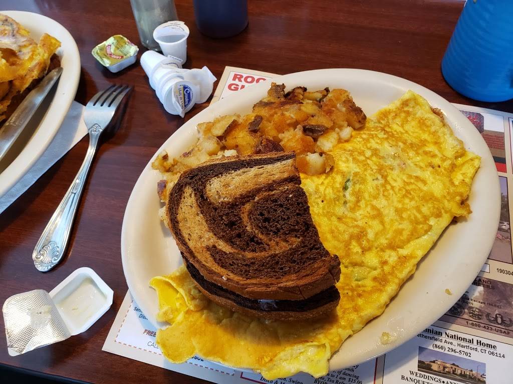 Hotcakes Family Restaurant | restaurant | 238 S Main St, East Windsor, CT 06088, USA | 8606239969 OR +1 860-623-9969