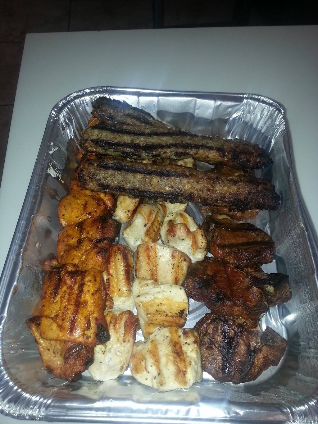 Capris Grill | restaurant | 205 Don Head Village Blvd, Richmond Hill, ON L4C 7R3, Canada | 9052373877 OR +1 905-237-3877