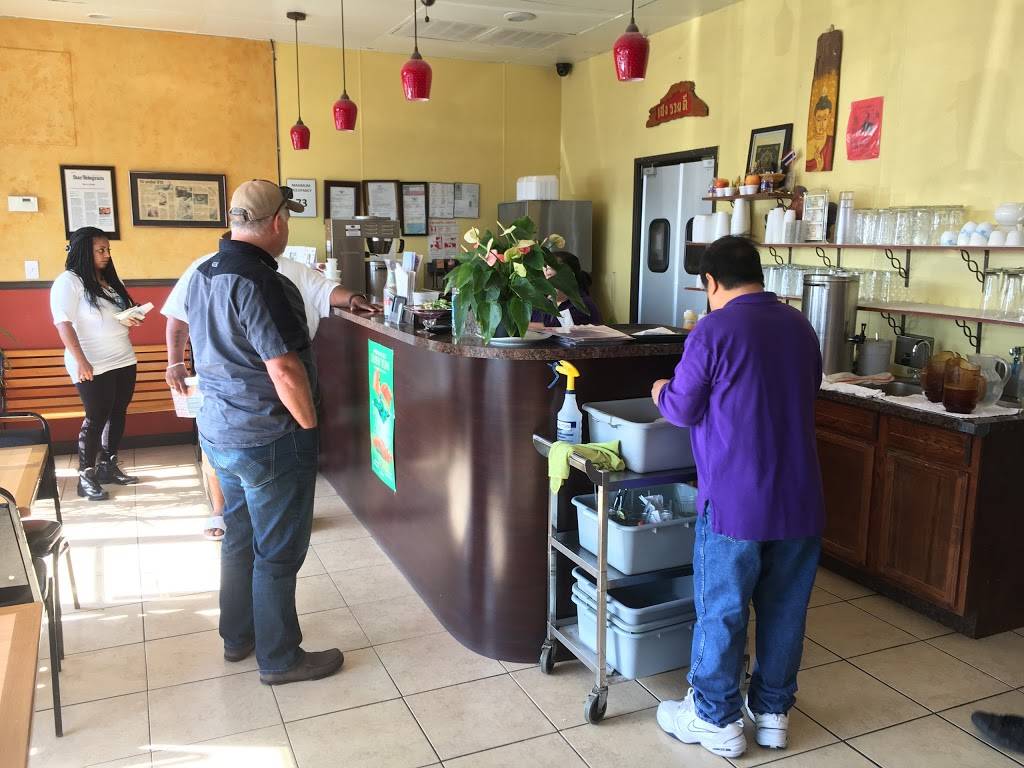 Thai Rice N Noodle | restaurant | 9094 Camp Bowie W Blvd, Fort Worth, TX 76116, USA | 8175603758 OR +1 817-560-3758