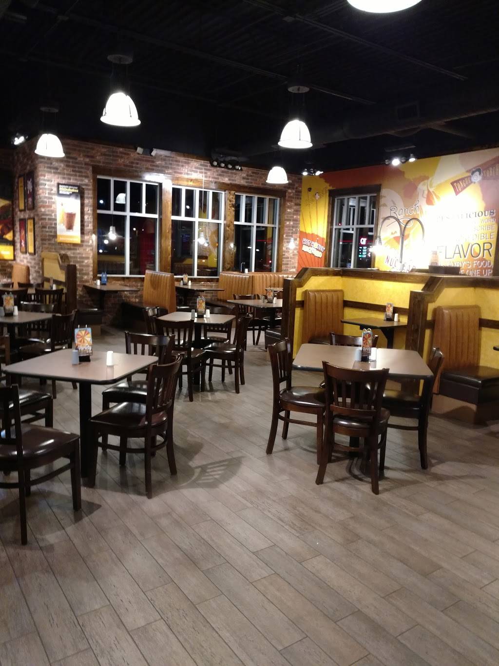 Zaxbys Chicken Fingers & Buffalo Wings | restaurant | 12807 East 86th St N, Owasso, OK 74055, USA | 9189284242 OR +1 918-928-4242