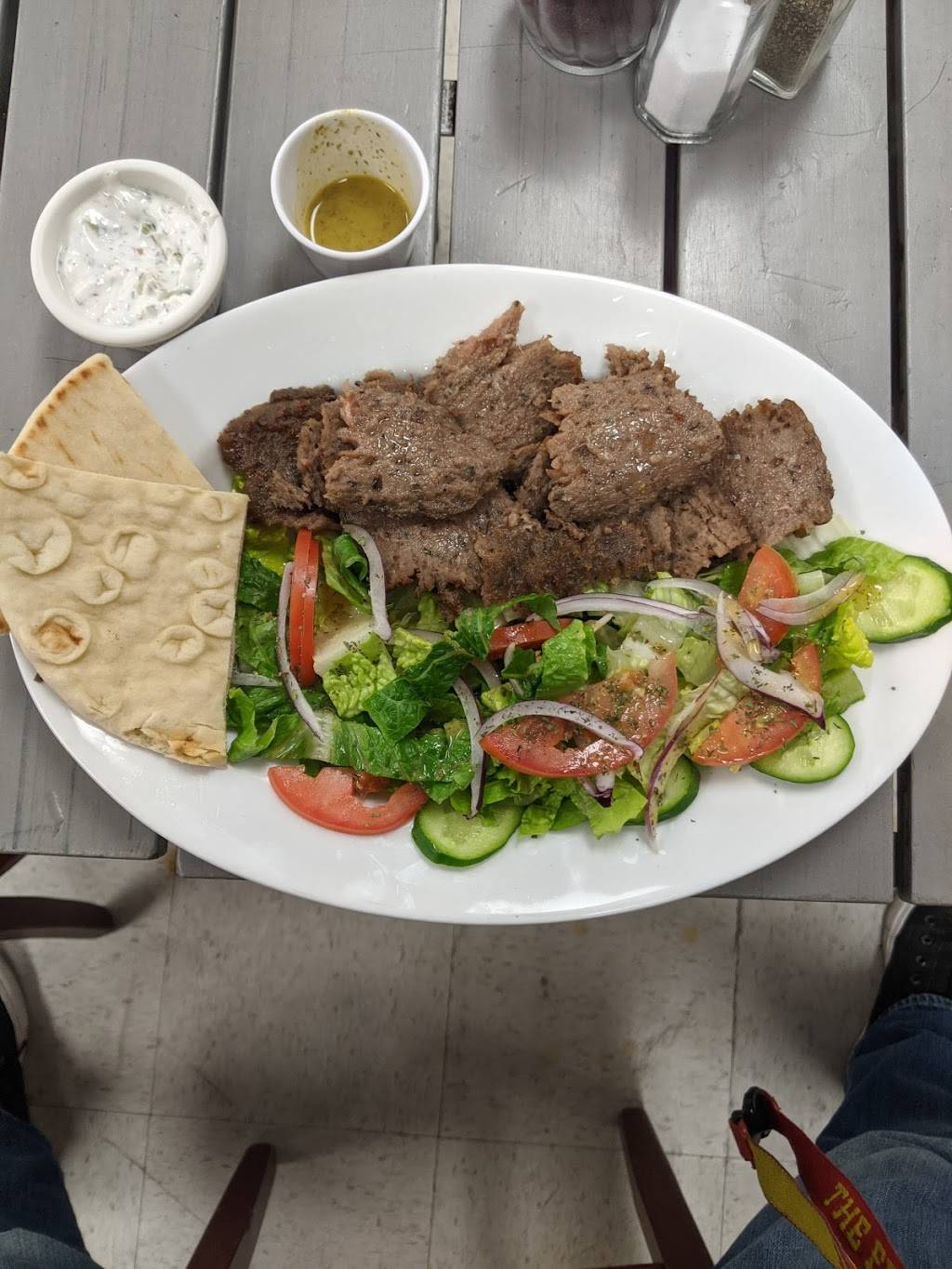 Corner Grill | restaurant | 1850 Hacienda Dr, Vista, CA 92081, USA | 7609457456 OR +1 760-945-7456