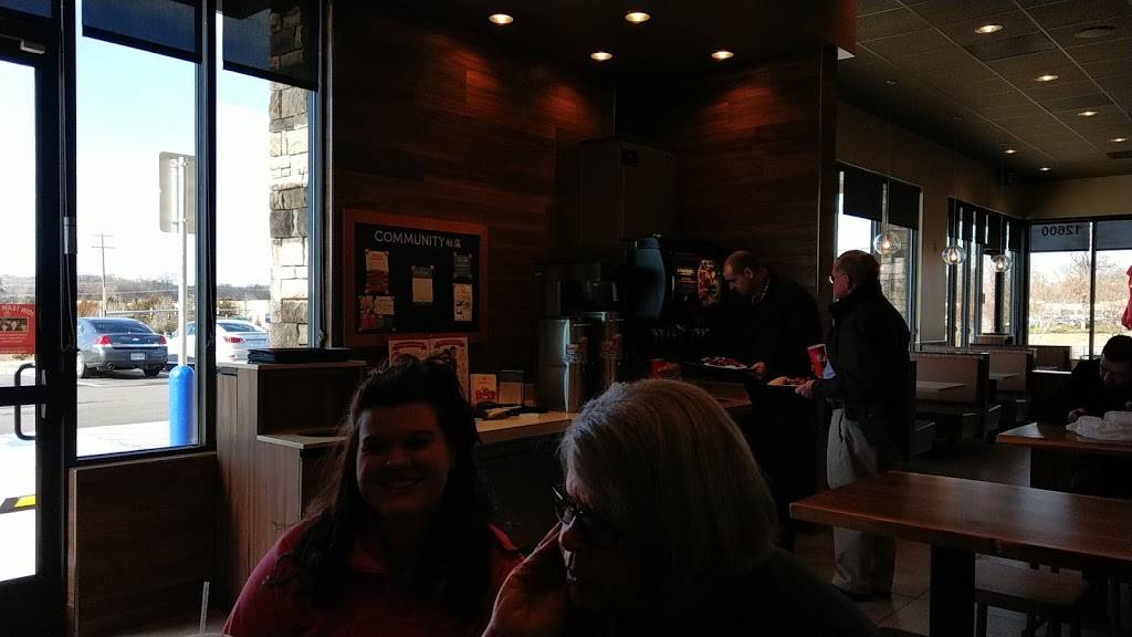 Panda Express | restaurant | 12600 Stone Village Way, Midlothian, VA 23113, USA | 8045943671 OR +1 804-594-3671