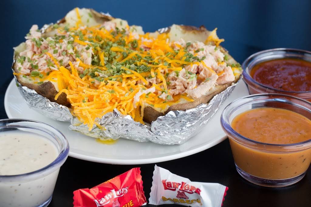 LawLers Barbecue | restaurant | 808 Avalon Ave, Muscle Shoals, AL 35661, USA | 2563207062 OR +1 256-320-7062