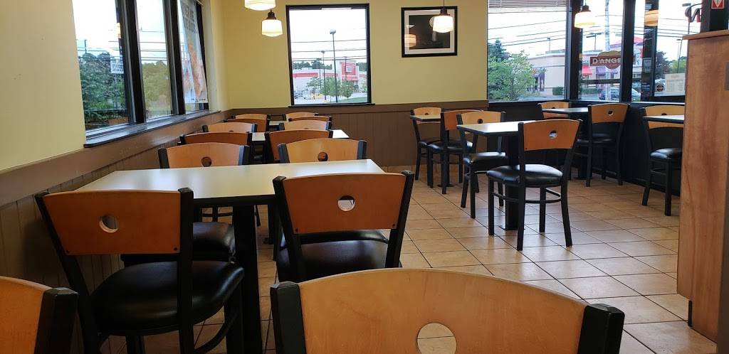 DAngelo Grilled Sandwiches | restaurant | 3020 Cranberry Highway, Route 28, East Wareham, MA 02538, USA | 5082730135 OR +1 508-273-0135