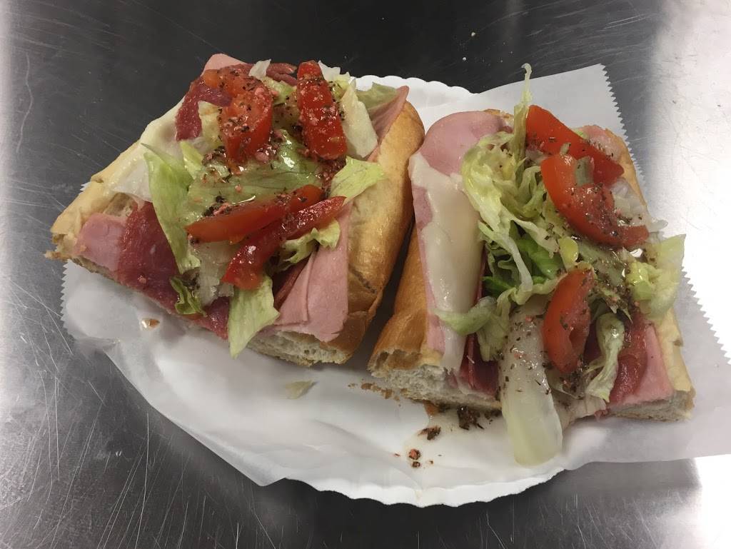 Carricos Pizza | restaurant | 1370 Union University Dr Ste B, Jackson, TN 38305, USA | 7312401033 OR +1 731-240-1033