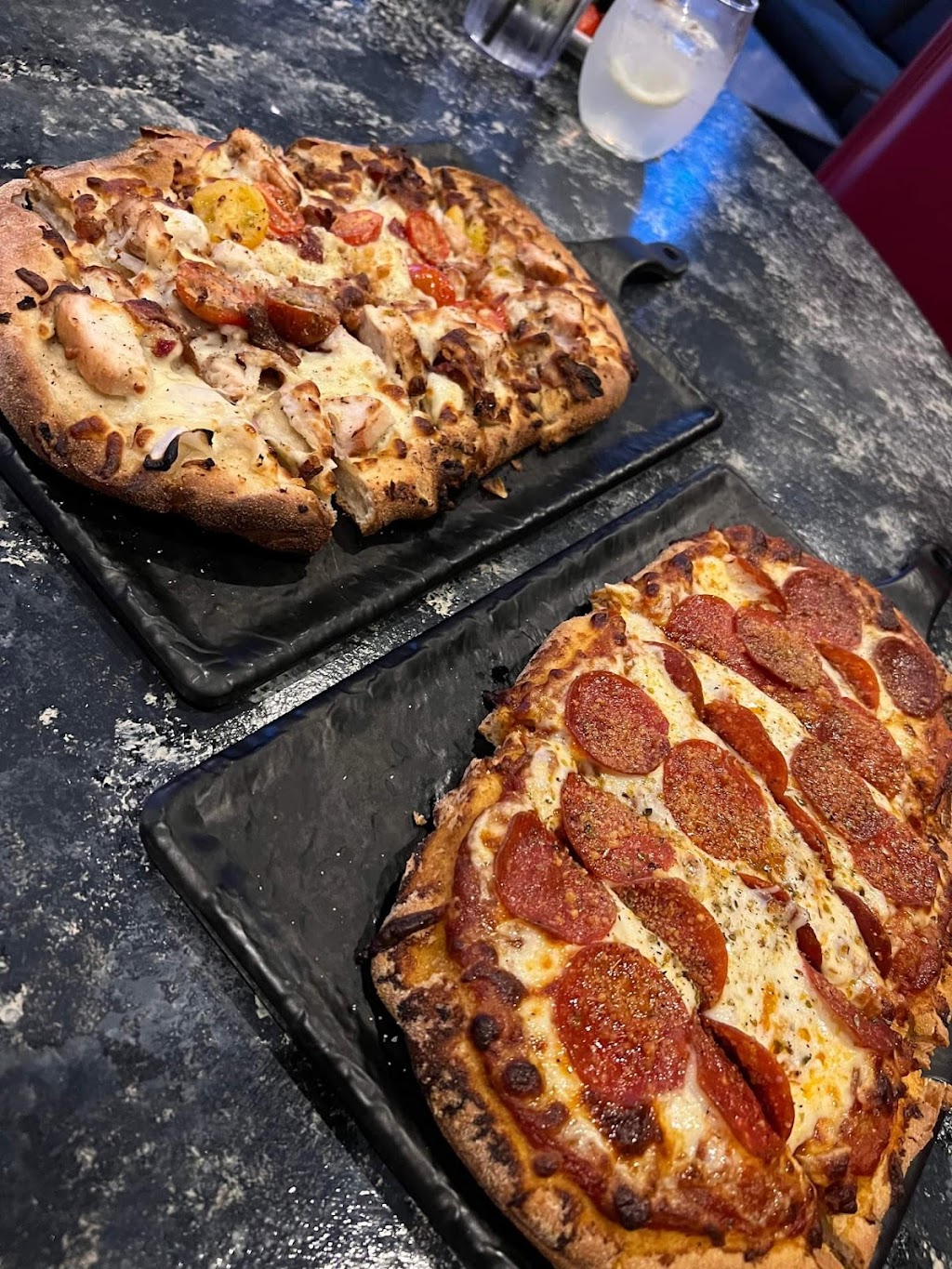 Torrent Bar & Restaurant | restaurant | 300 3rd St, Niagara Falls, NY 14303, USA | 7162782629 OR +1 716-278-2629