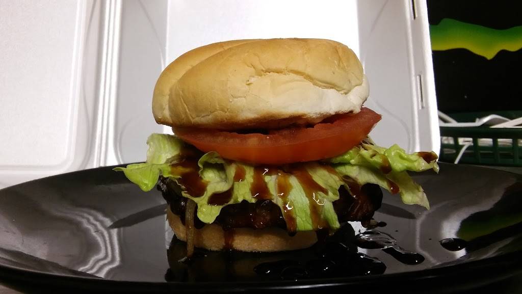 Valley Tavern Grille | restaurant | 5907 Canal Rd, Valley View, OH 44125, USA | 2165730952 OR +1 216-573-0952