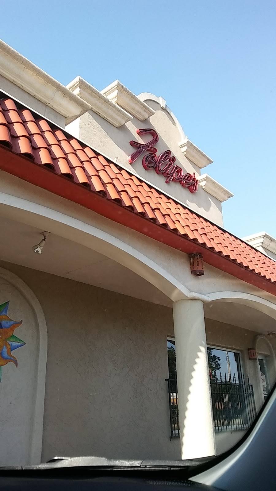 Felipes Mexican Restaurant | meal takeaway | 3434 W Central Ave, Wichita, KS 67203, USA | 3169429131 OR +1 316-942-9131