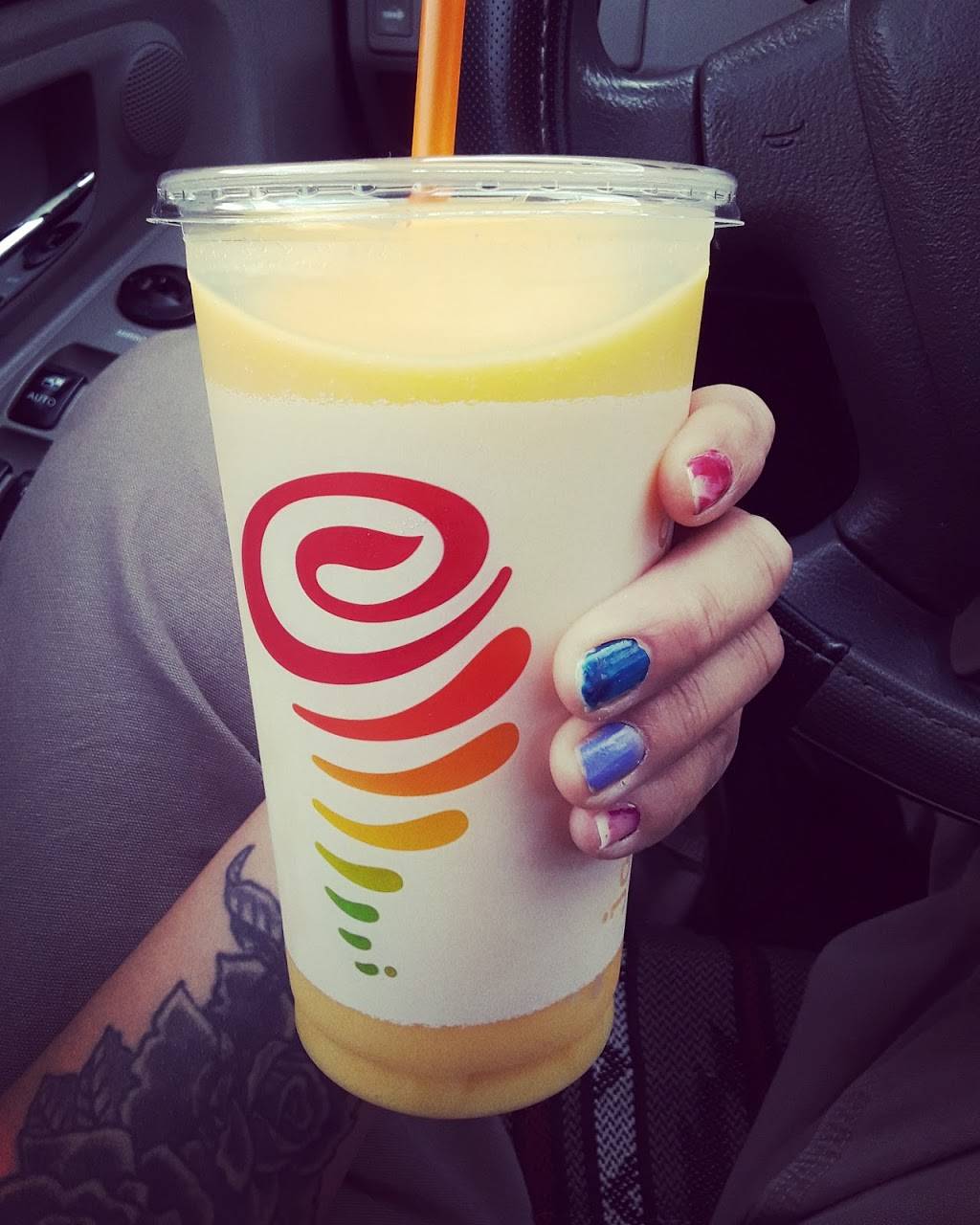 Jamba Juice Bell Towne Plaza | restaurant | 245 E Bell Rd #10, Phoenix, AZ 85022, USA | 6028430472 OR +1 602-843-0472