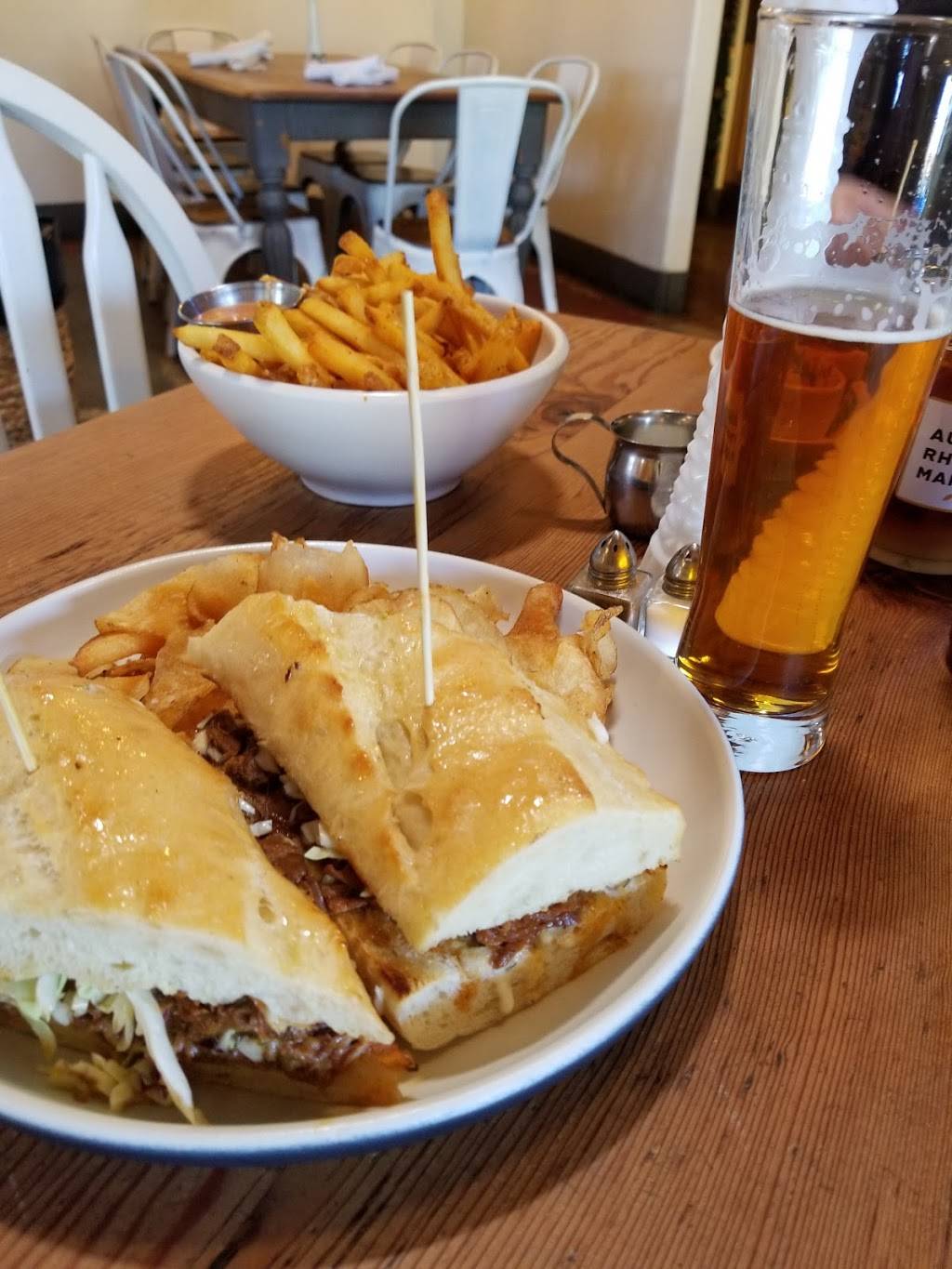 August Rhodes Market | restaurant | 3073 N Campbell Ave, Tucson, AZ 85719, USA | 5204478873 OR +1 520-447-8873