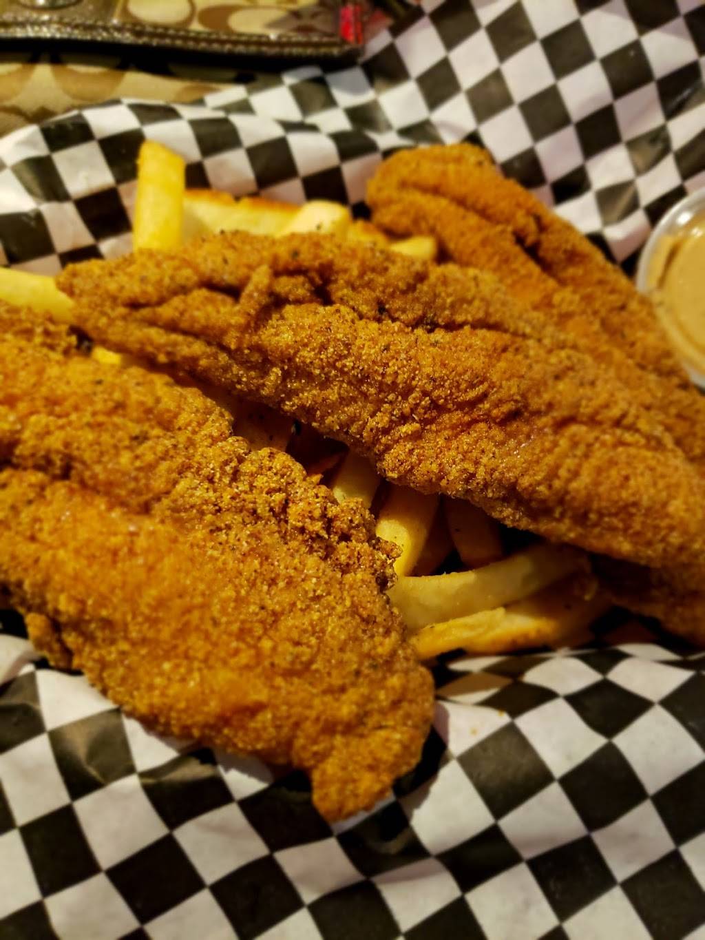 Thibodeauxs Cajun Cookin | restaurant | 107 N Cedar Ridge Dr #106, Duncanville, TX 75116, USA | 9725724444 OR +1 972-572-4444