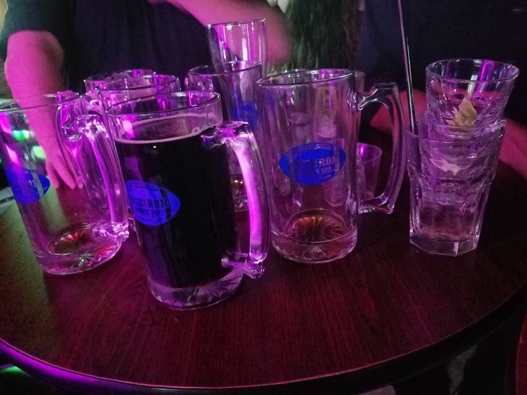 Tanyas Gridiron | restaurant | 4620 Dyer St, El Paso, TX 79930, USA | 9155668188 OR +1 915-566-8188