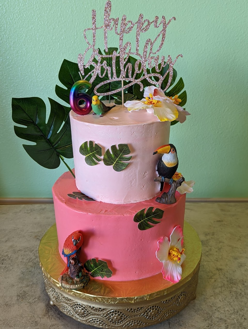 Heavenly Bakery | bakery | 601 San Benito St, Hollister, CA 95023, USA | 8316300300 OR +1 831-630-0300