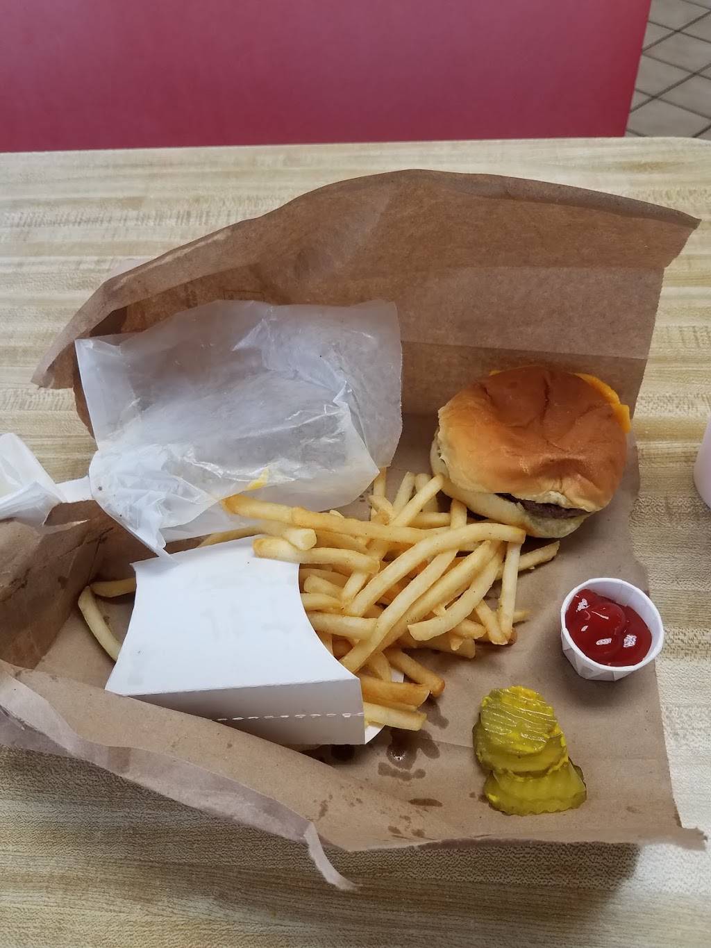 Burger Shake | restaurant | 219 E New Circle Rd, Lexington, KY 40505, USA | 8592994113 OR +1 859-299-4113