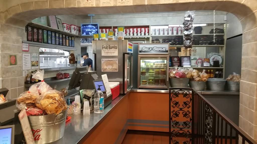 El Indio Mexican Restaurant and Catering | restaurant | 3695 India St, San Diego, CA 92103, USA | 6192990333 OR +1 619-299-0333