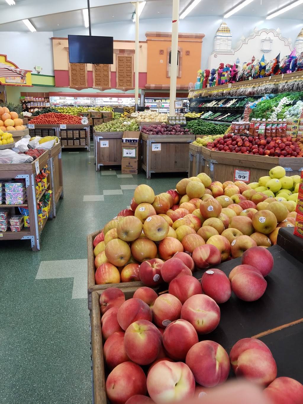 Cardenas Markets | bakery | 950 E Alisal St, Salinas, CA 93905, USA | 8317519713 OR +1 831-751-9713