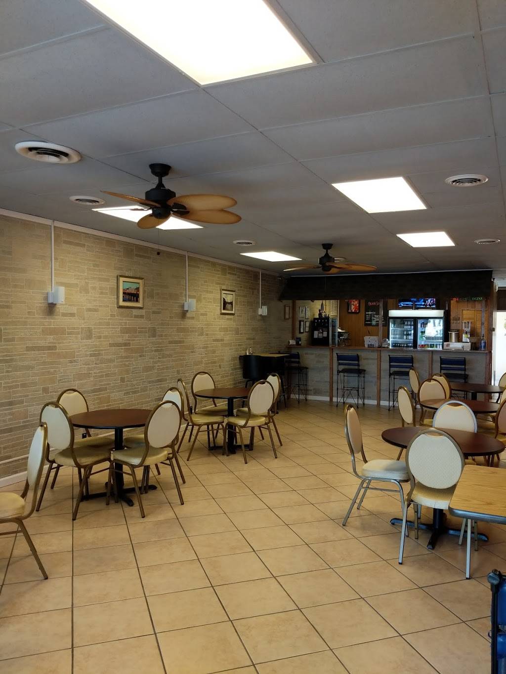 Arno Pizza | restaurant | 3933 Bardstown Rd suite d, Louisville, KY 40218, USA | 5023848131 OR +1 502-384-8131