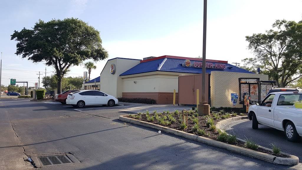 Burger King | restaurant | 2019 W Lumsden Rd, Brandon, FL 33511, USA | 8136840992 OR +1 813-684-0992