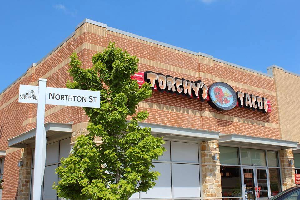 Torchys Tacos | restaurant | 928 Northton St, Fort Worth, TX 76104, USA | 8172898226 OR +1 817-289-8226