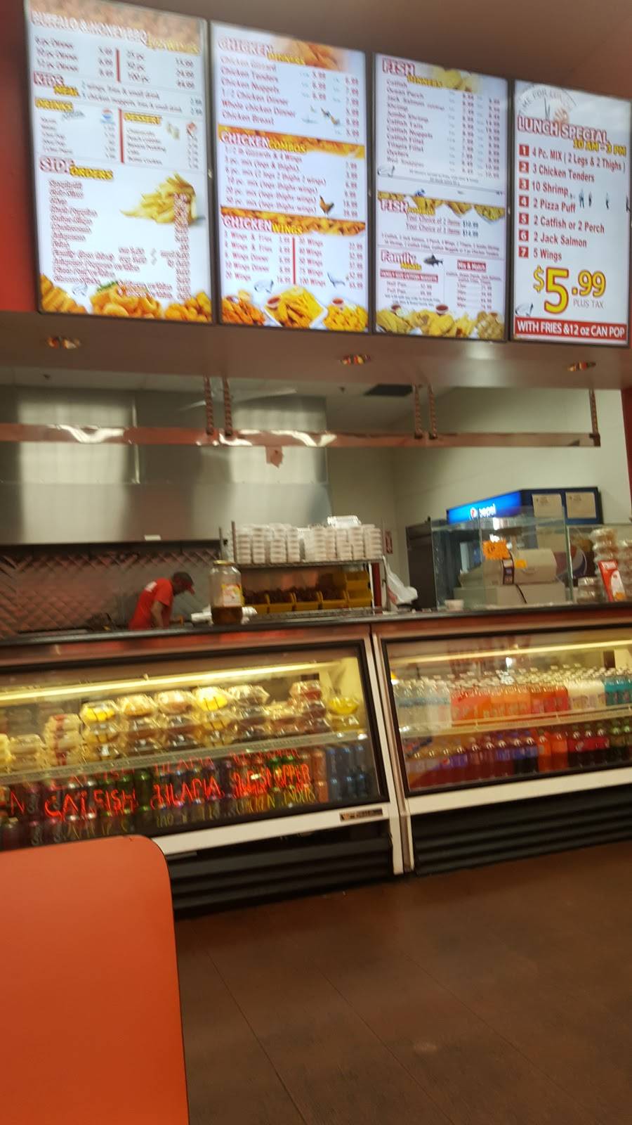 JJ Fish & Chicken | restaurant | 1017 Sibley Blvd, Dolton, IL 60419, USA | 7082011111 OR +1 708-201-1111