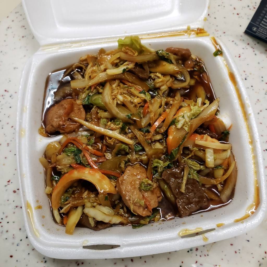 China Garden | restaurant | 8441 W Center Rd, Omaha, NE 68124, USA | 4023971995 OR +1 402-397-1995