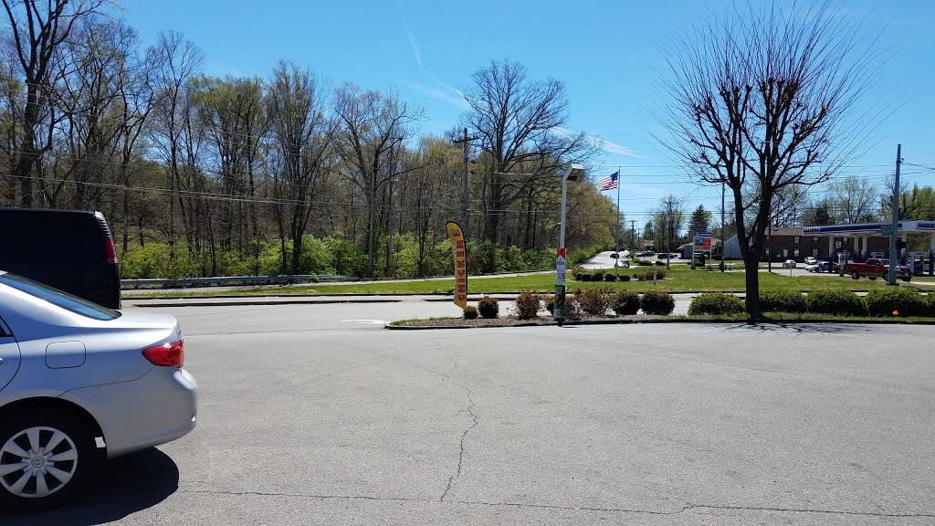 BP | restaurant | 4953 Manslick Rd, Louisville, KY 40216, USA | 5023654136 OR +1 502-365-4136