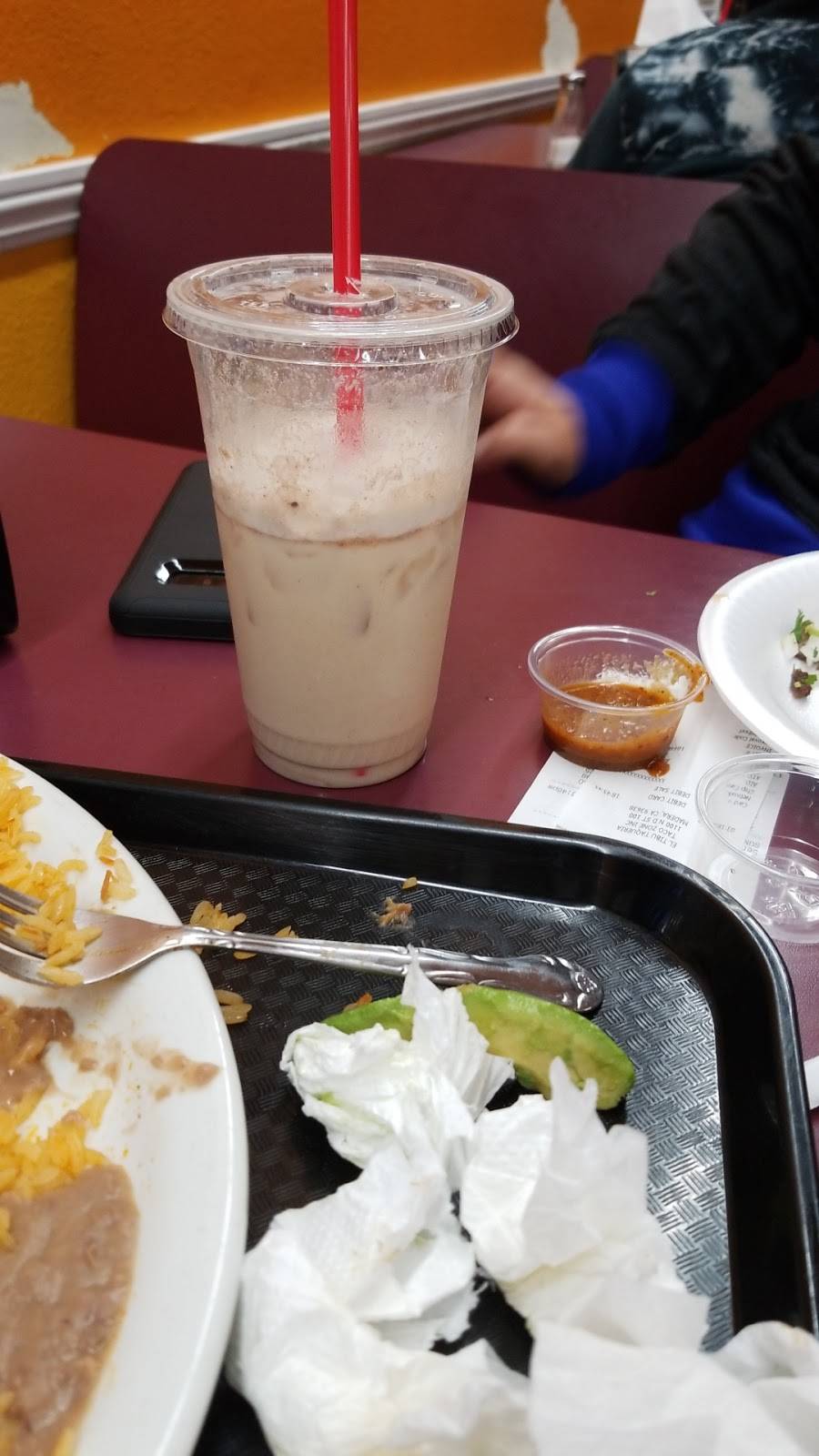 EL TIBU TAQUERIA | restaurant | 1100 N D St, Madera, CA 93638, USA | 5596618294 OR +1 559-661-8294