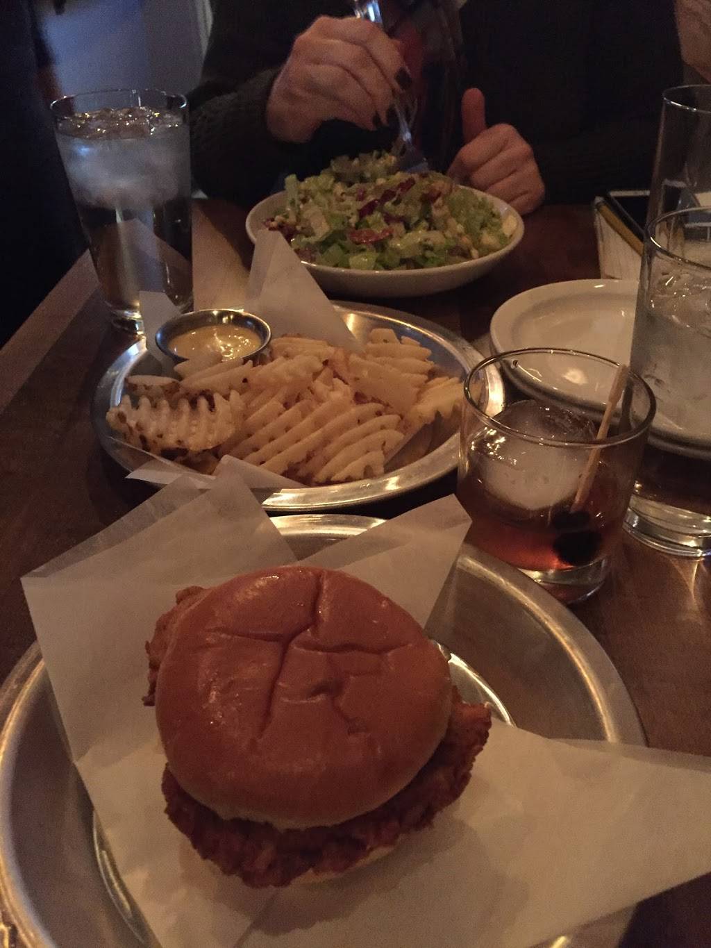 Delwood | restaurant | 3204 Linwood Ave, Cincinnati, OH 45226, USA | 5133210051 OR +1 513-321-0051