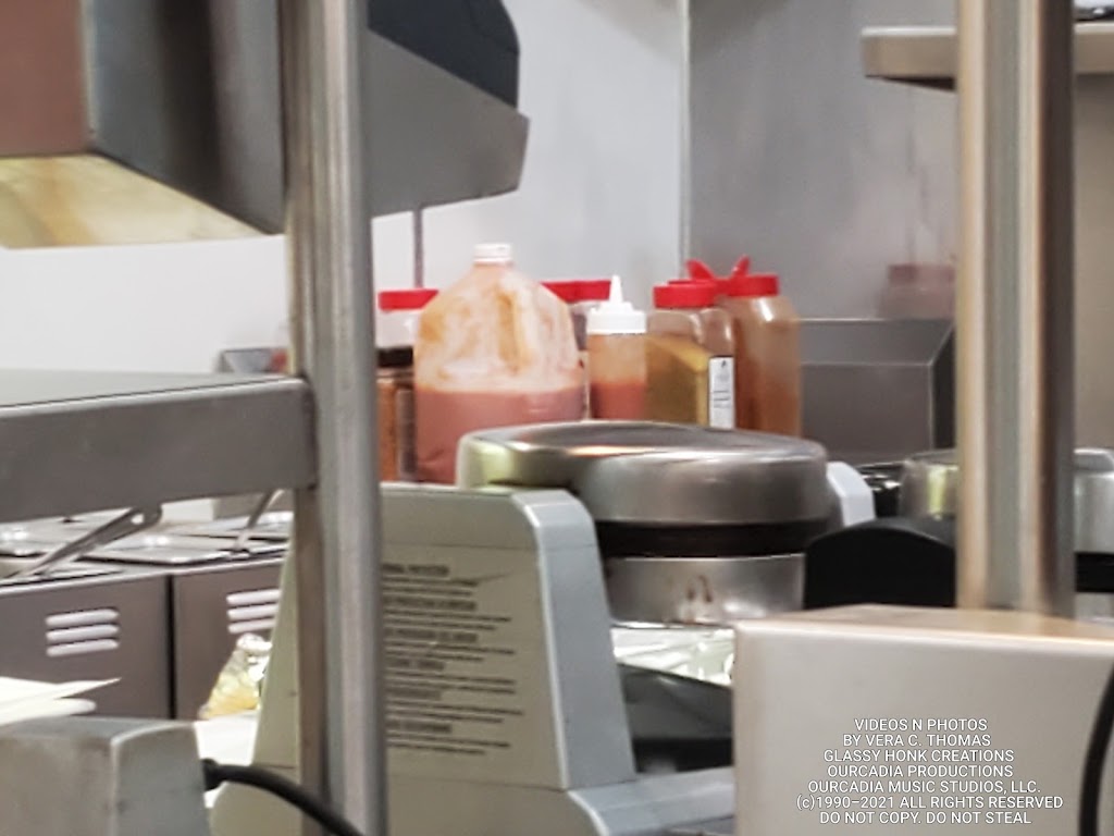 P.S. TWISTED FRIED CHICKEN & WAFFLES | restaurant | N Galleria Dr, Scotchtown, NY 10941, USA | 8456735961 OR +1 845-673-5961